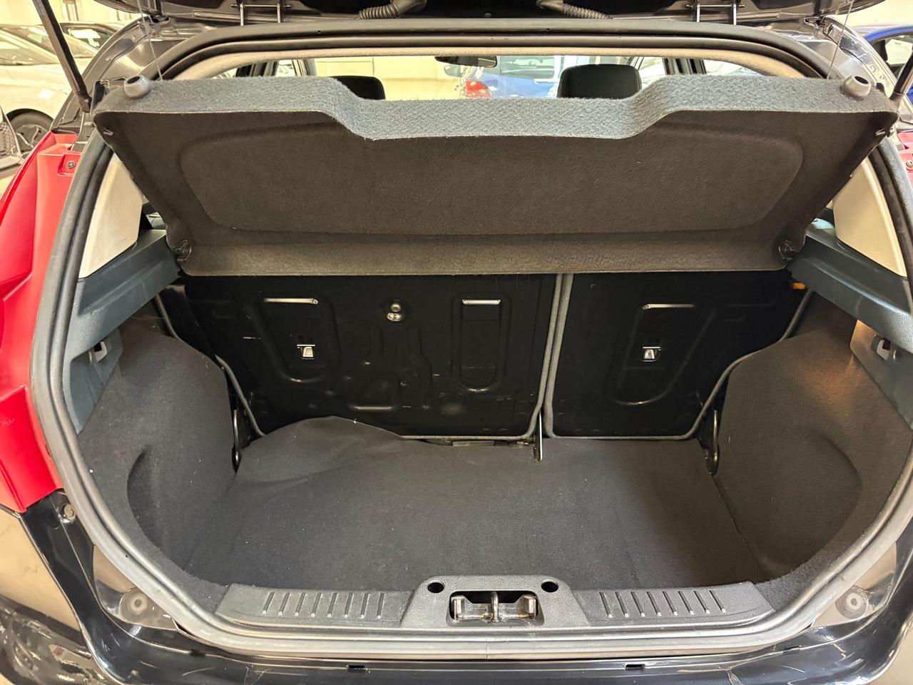 Ford Fiesta 5p 1.2 16v + c/esp 82cv E5