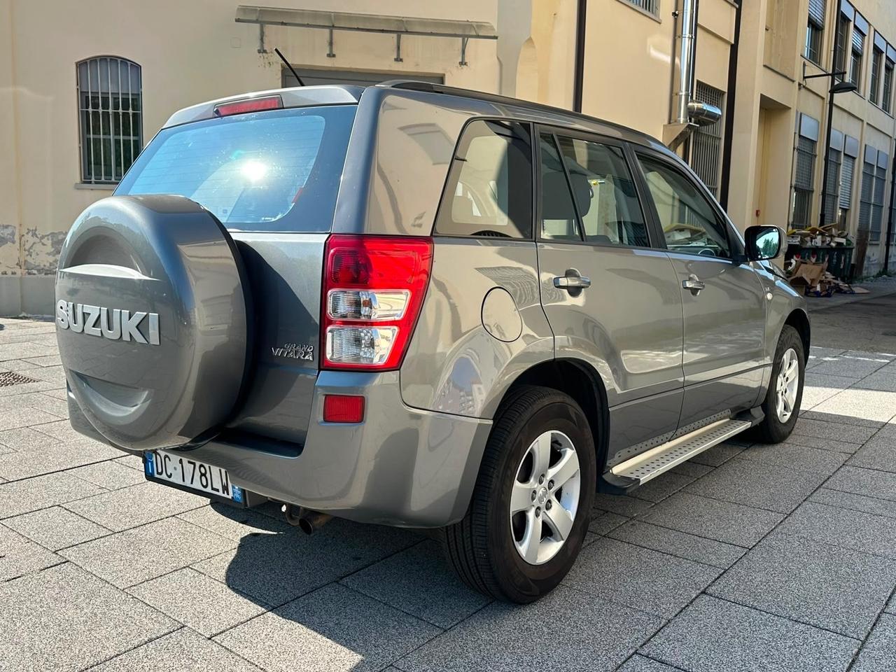 Suzuki Grand Vitara 1.9 DDiS 5 porte Executive