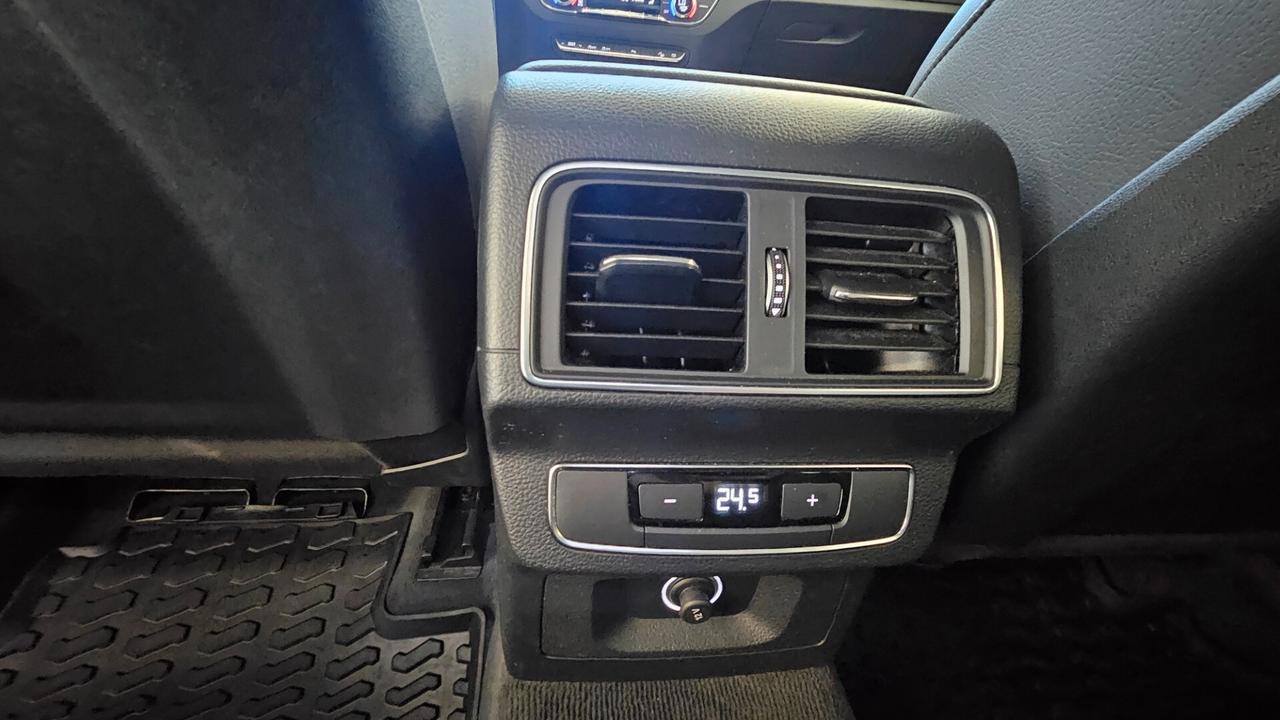 Audi Q5 35 TDI quattro S tronic Business Sport QUADRO COCKPIT