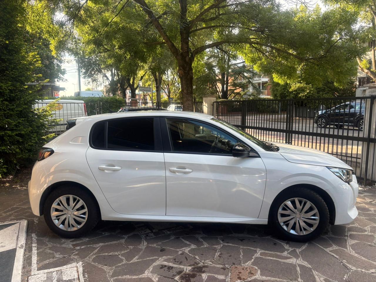 Peugeot 208 BlueHDi 100 Stop&Start 5 porte Like