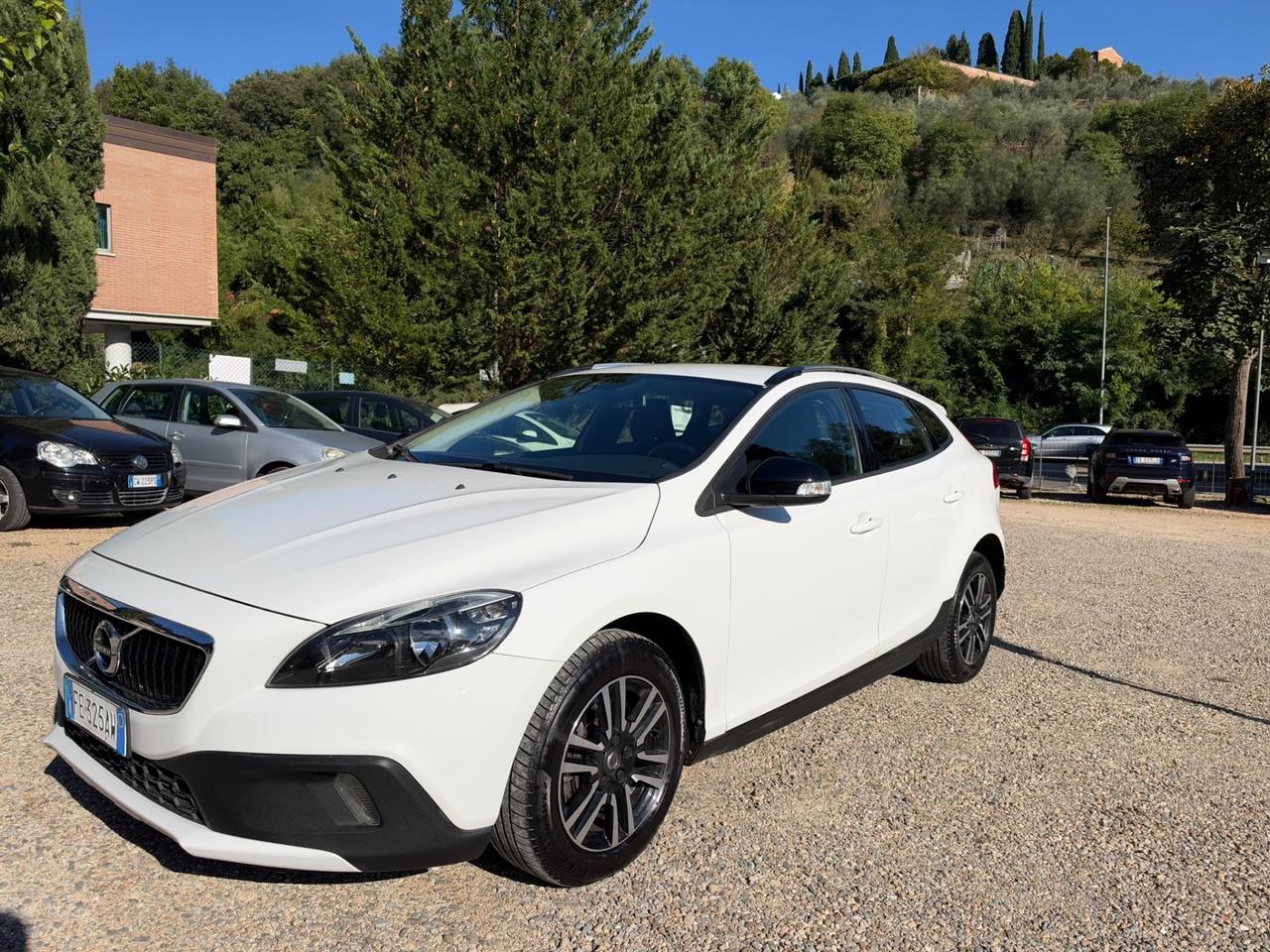 Volvo V40 Cross Country D2 Summum