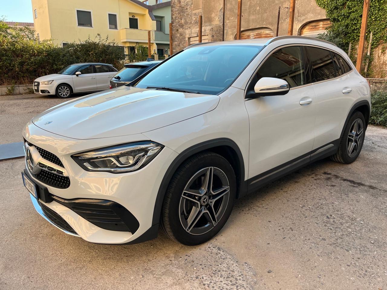 Mercedes-benz GLA 180 d Automatic Premium