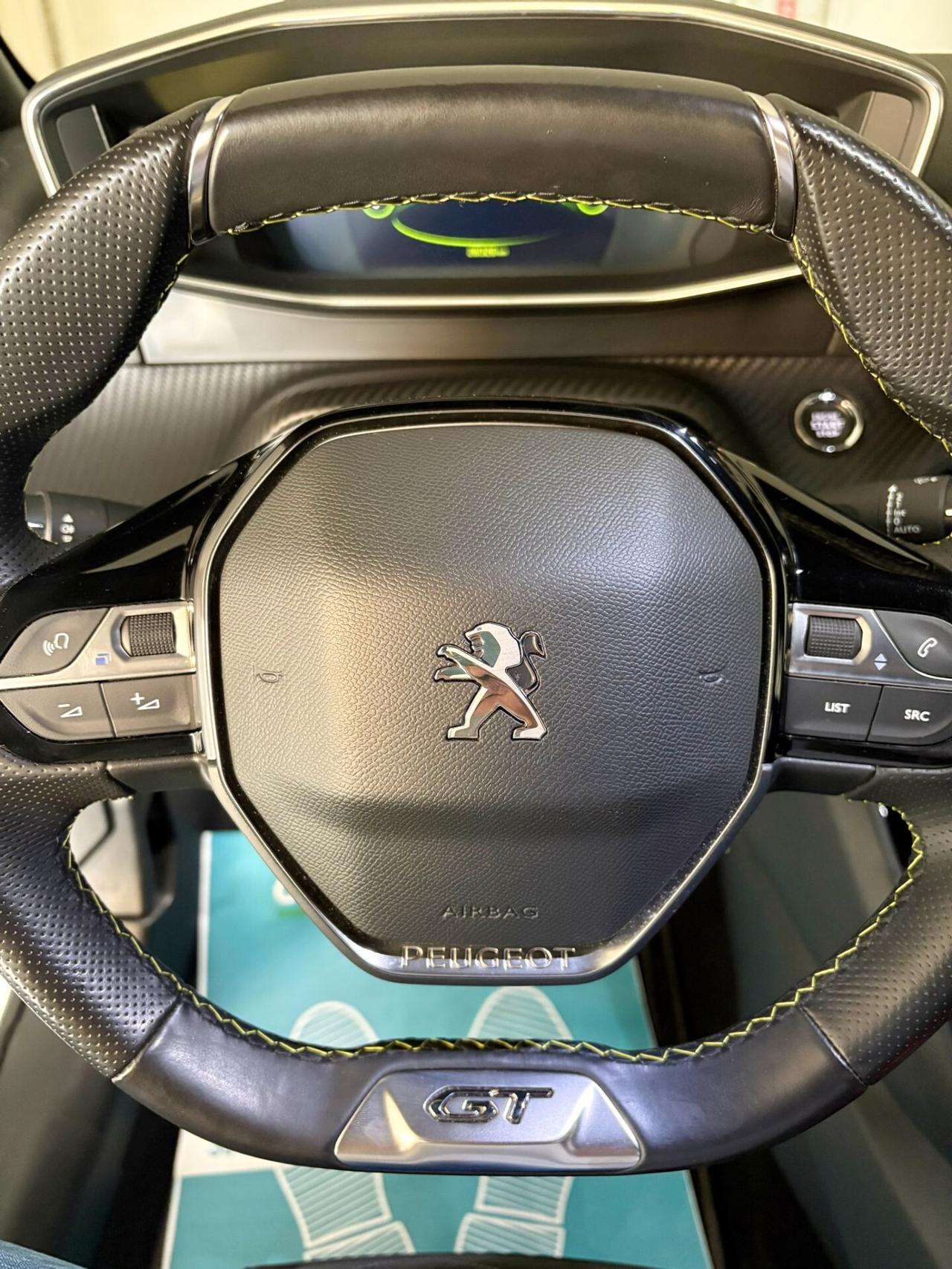 Peugeot 208 GT Turbo