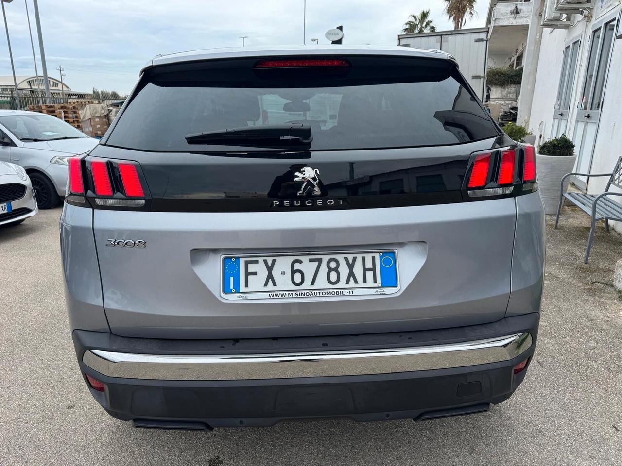 Peugeot 3008 BlueHDi 130 S&S Allure
