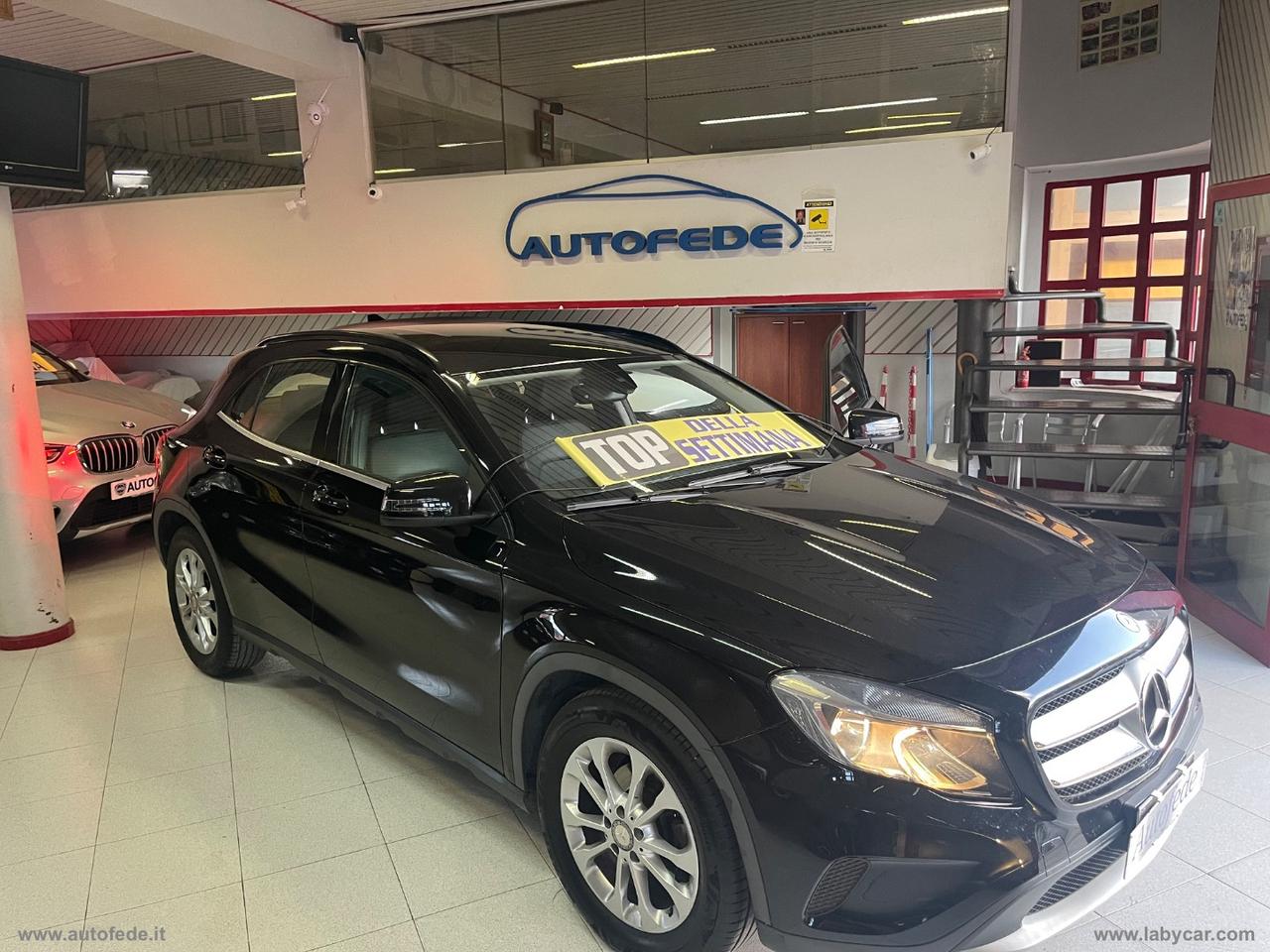 MERCEDES-BENZ GLA 180 CDI Premium