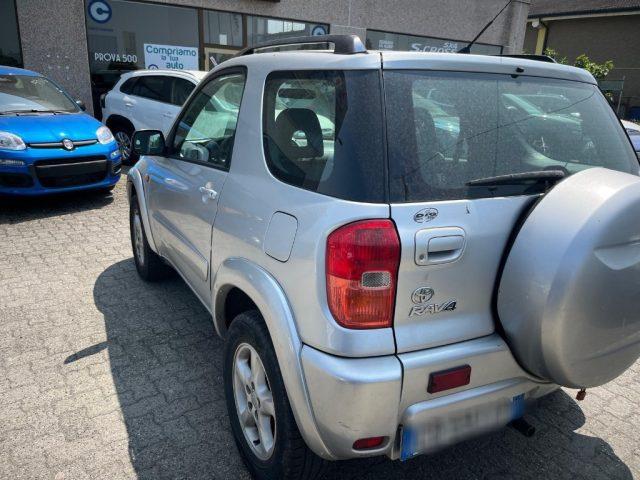 TOYOTA RAV 4 MY23 RAV4 2.0 Tdi D-4D cat 3 porte Sol