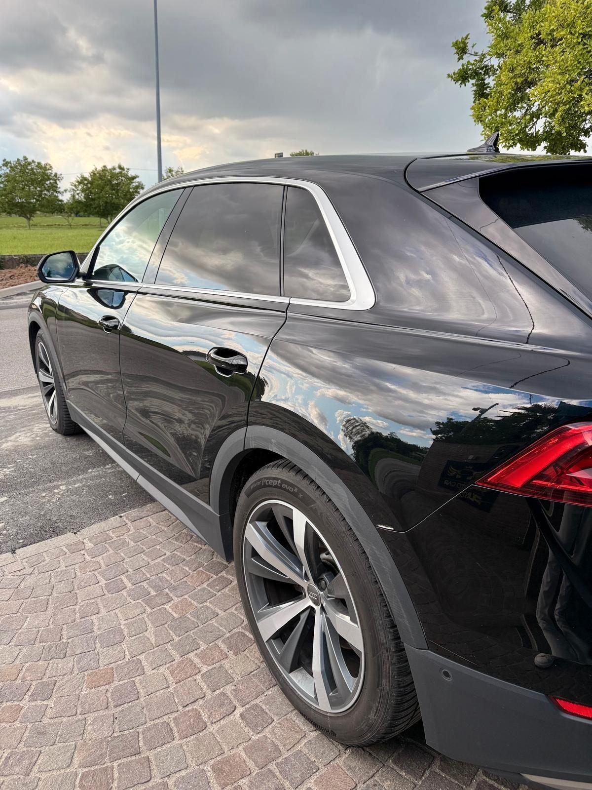 Audi Q8 50 TDI 286 CV quattro tiptronic