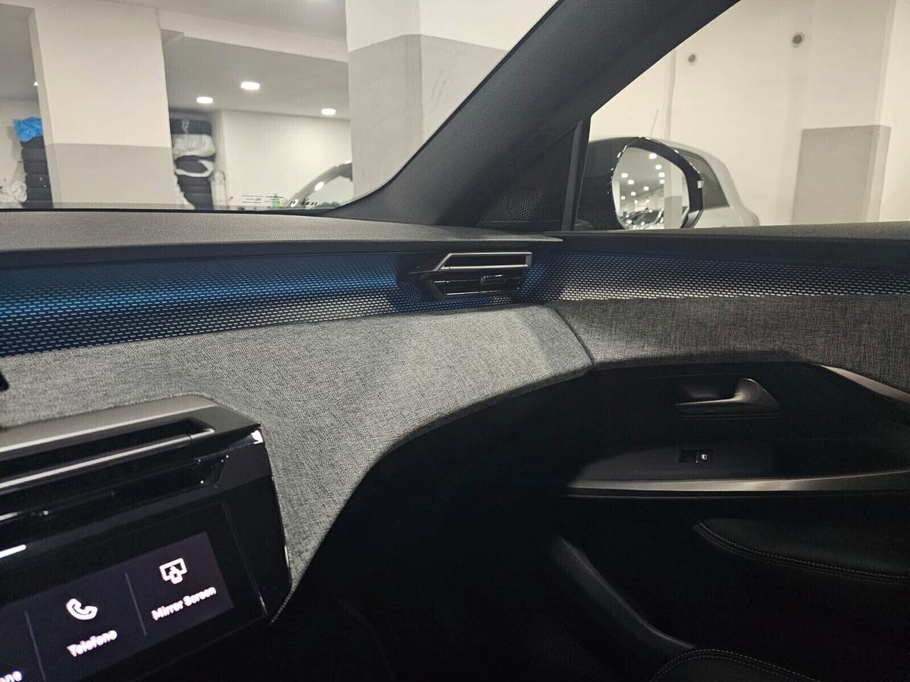 Nuova PEUGEOT 3008 GT - Hybrid 145CV E-DCS6 Grigio Titanio