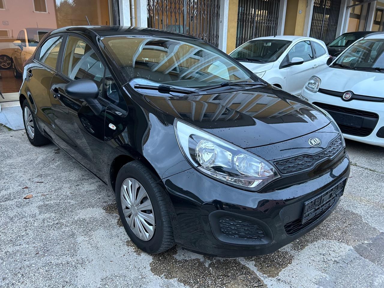 Kia Rio 1.1 CRDi 5p. Active 2013!!’ TOP!!!!!NEOPATENTATi