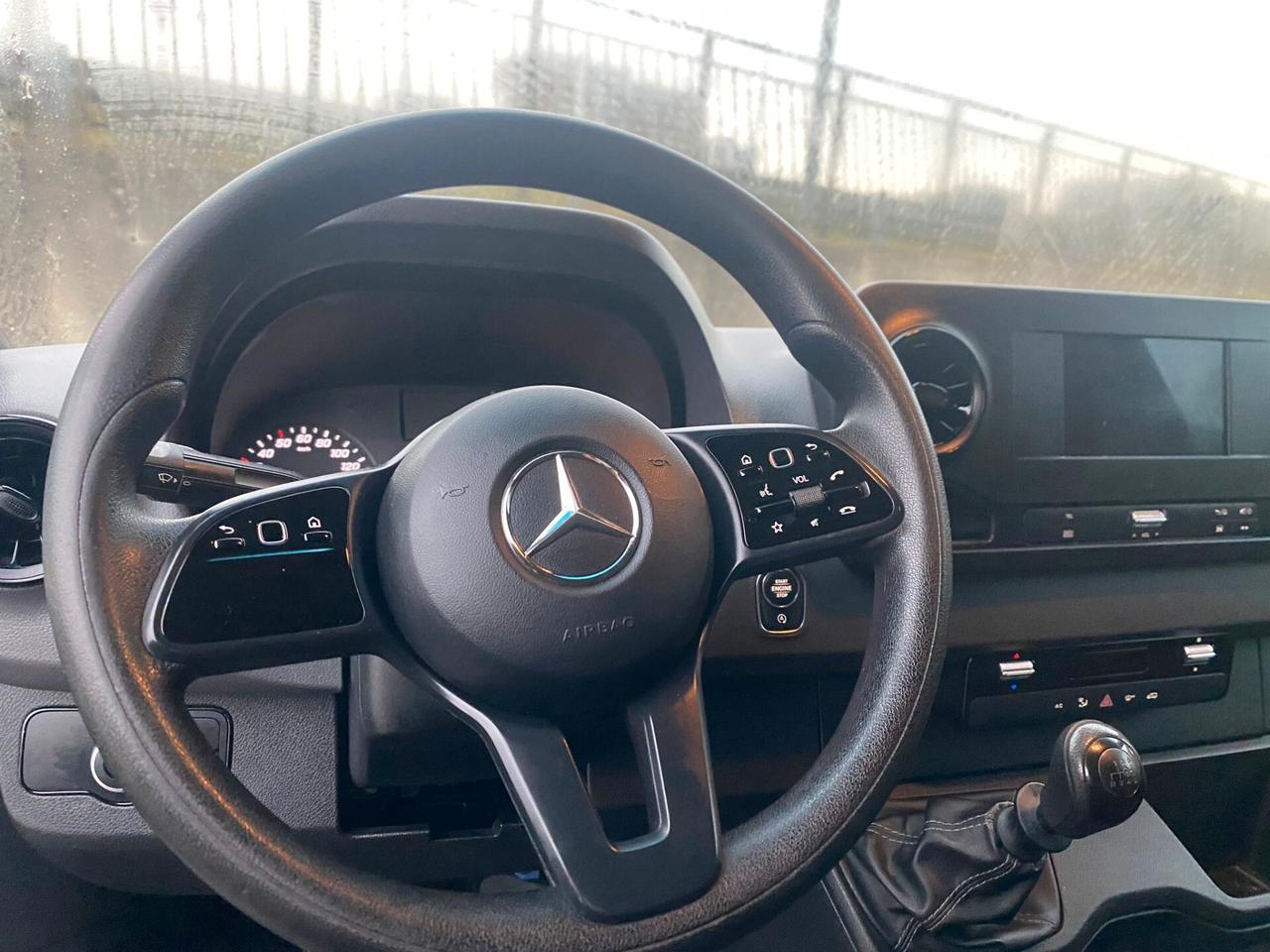 Mercedes-Benz Sprinter 416 CDI – 163 CV – Gemellato con sponda