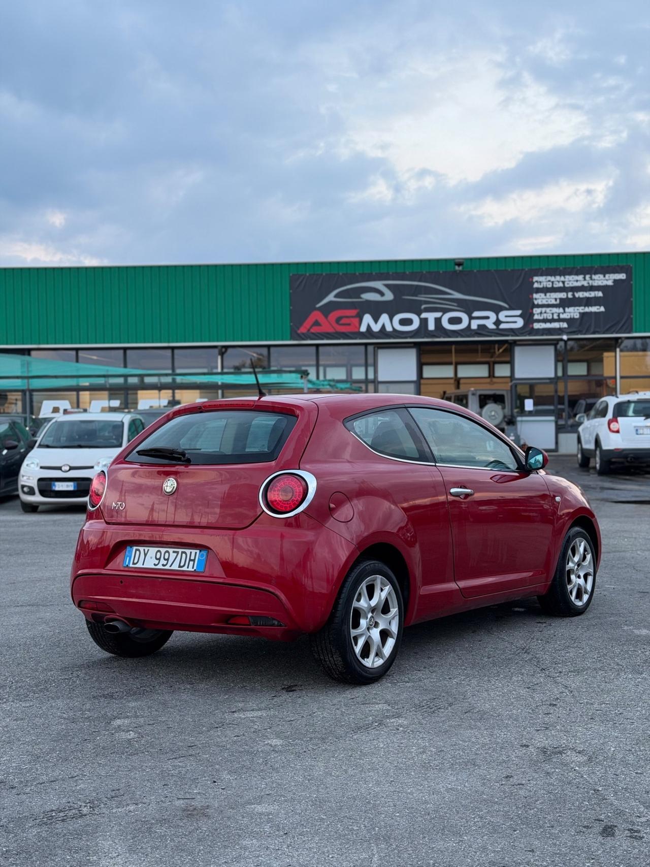 Alfa Romeo MiTo 1.6 JTDm 16V Distinctive Sport Pack