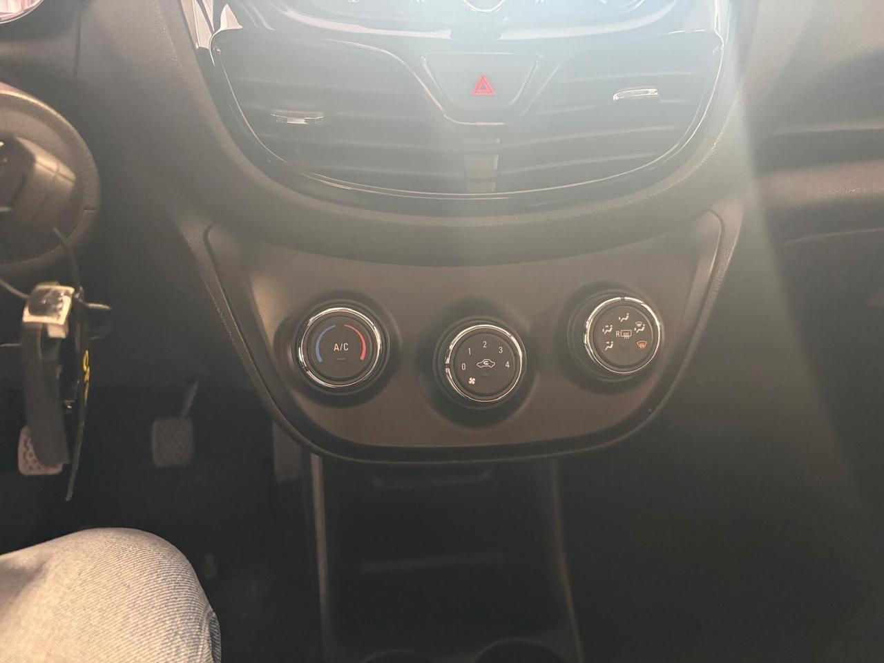 Opel Karl Rocks 1.0 73 CV GPL