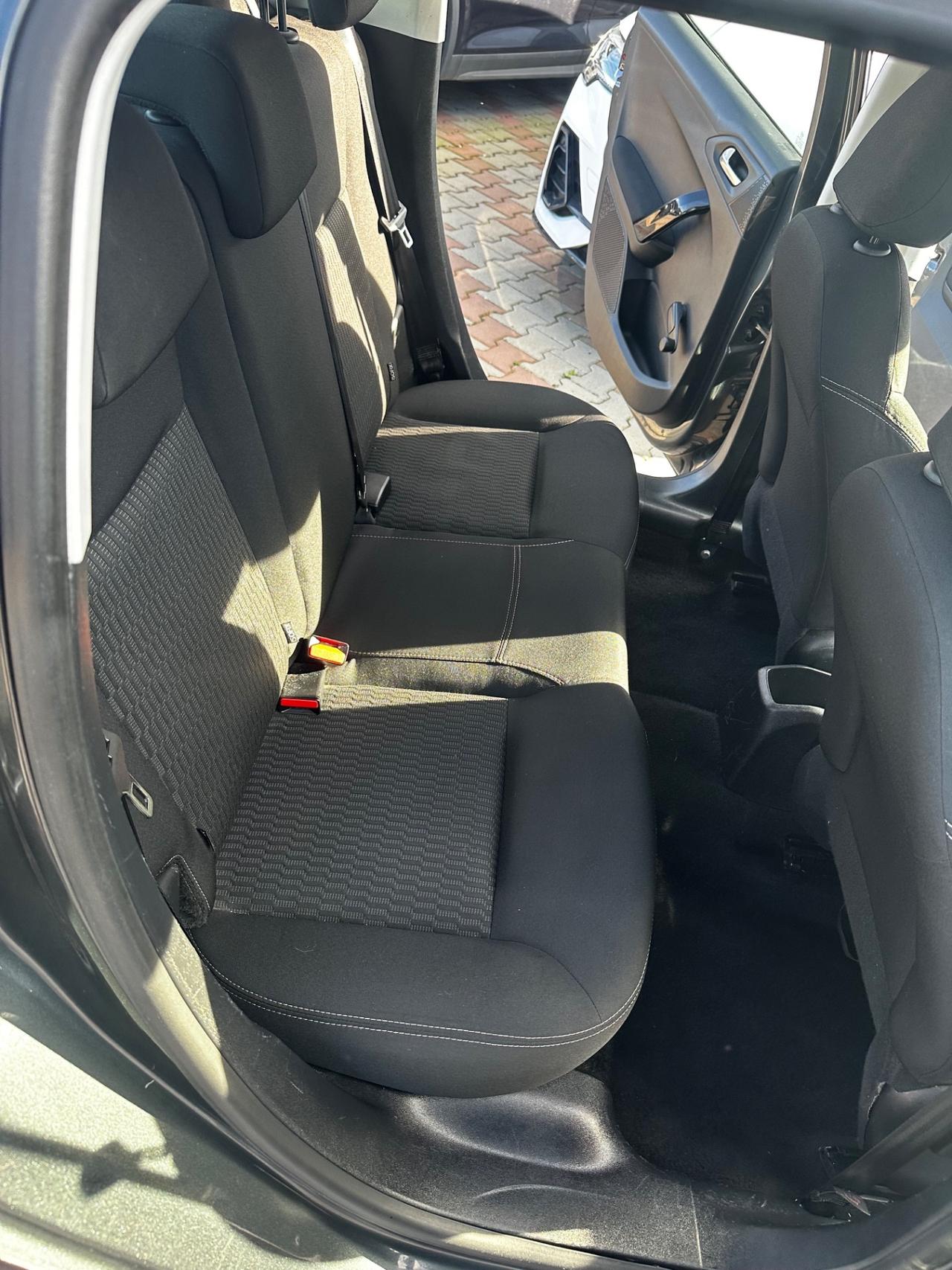 Peugeot 208 PureTech 82 5 porte Access