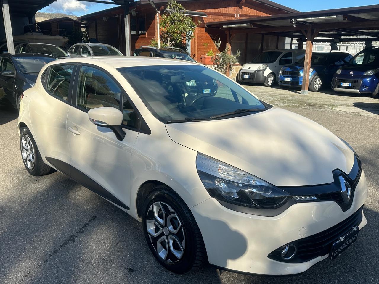 Renault Clio dCi 8V 75 CV Start&Stop 5 porte Energy Duel