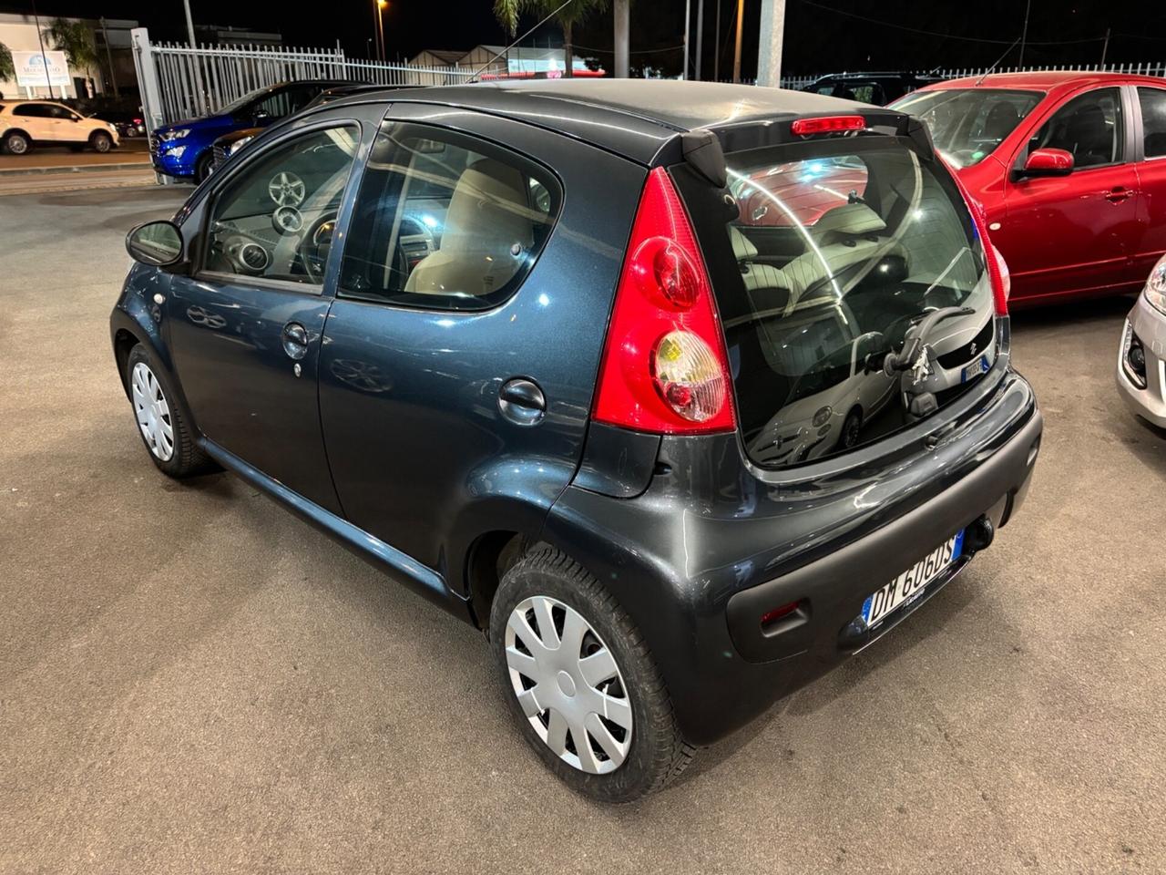 Peugeot 107 1.0 68CV 5p. AUTOMATICA