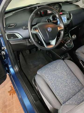 Lancia Ypsilon 1.0 Hybrid 70cv Gold Car Play + Telecamera