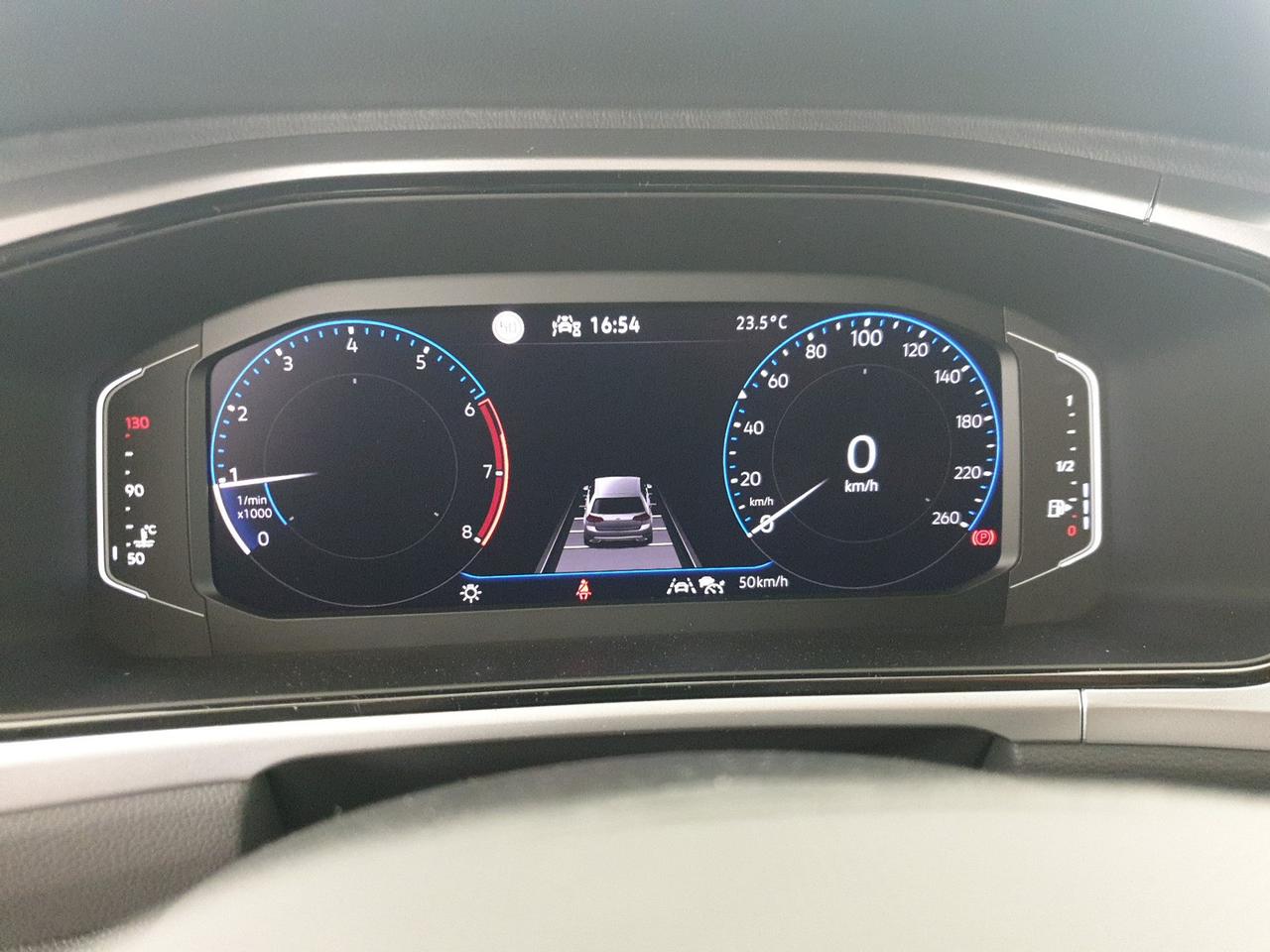 Volkswagen T-Roc 1.5 tsi sport