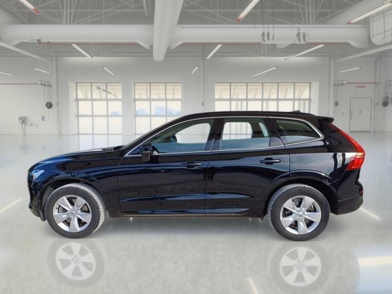 VOLVO XC60 B4 D AWD automatico Momentum Pro