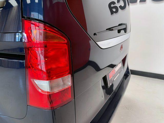 MERCEDES-BENZ V 220 220 CDI KOMPAKT BLUETEC EDITION