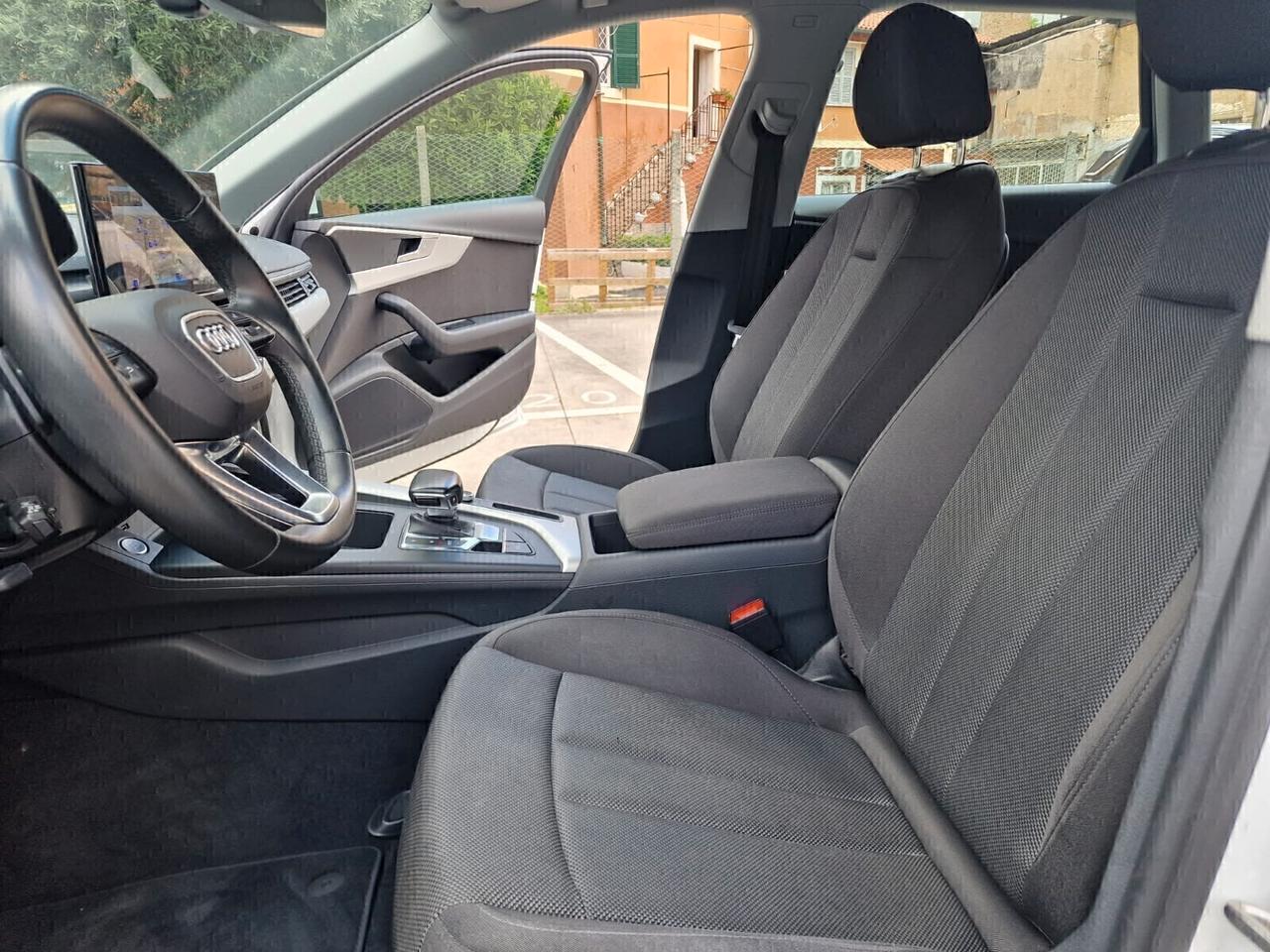Audi A4 Avant 30 2.0 Hybrid/tdi Business 136cv S-tronic