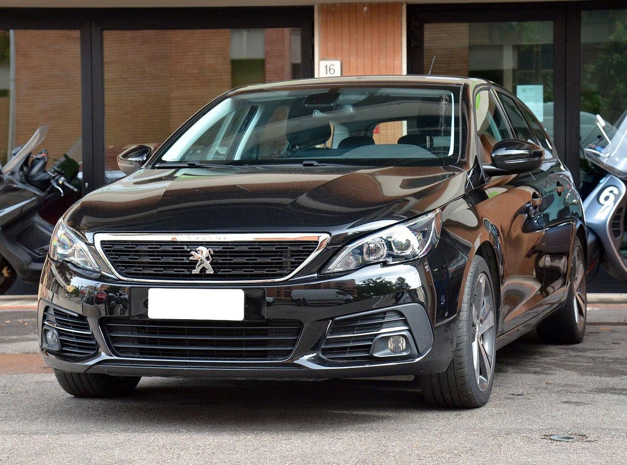 Peugeot 308 PureTech Turbo 130 S&S SW Allure
