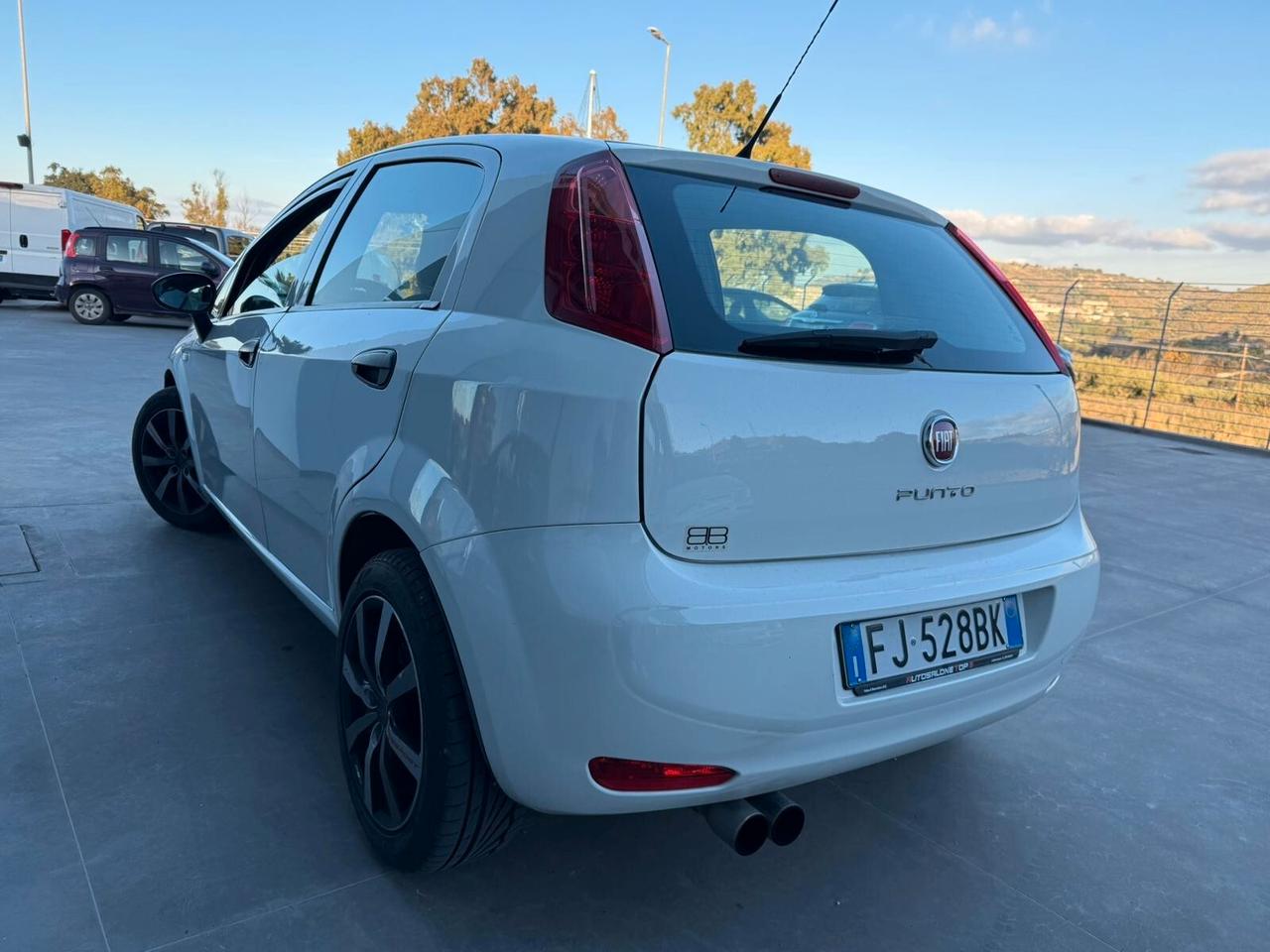 Fiat Punto 1.3 MJT II S&S 95 CV 5 porte Street