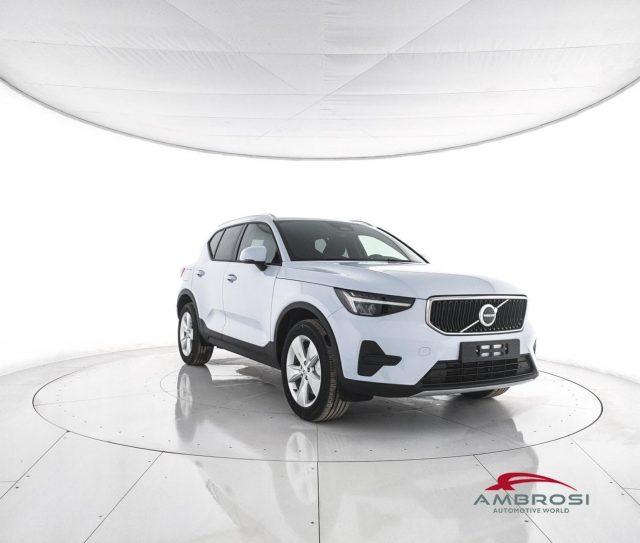 VOLVO XC40 B3 Mild hybrid Benzina Essential