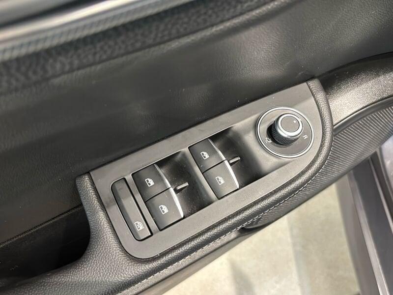 Alfa Romeo Giulia Giulia 2.0 Turbo 280 CV AT8 AWD Q4 Sprint