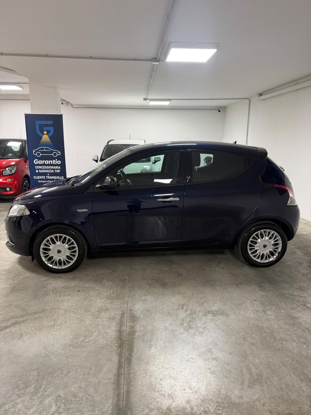 Lancia Ypsilon 1.2 69 CV 5 porte GPL Ecochic Platinum