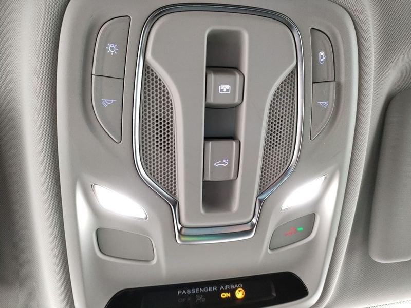 MG EHS Plug-in Hybrid Exclusive