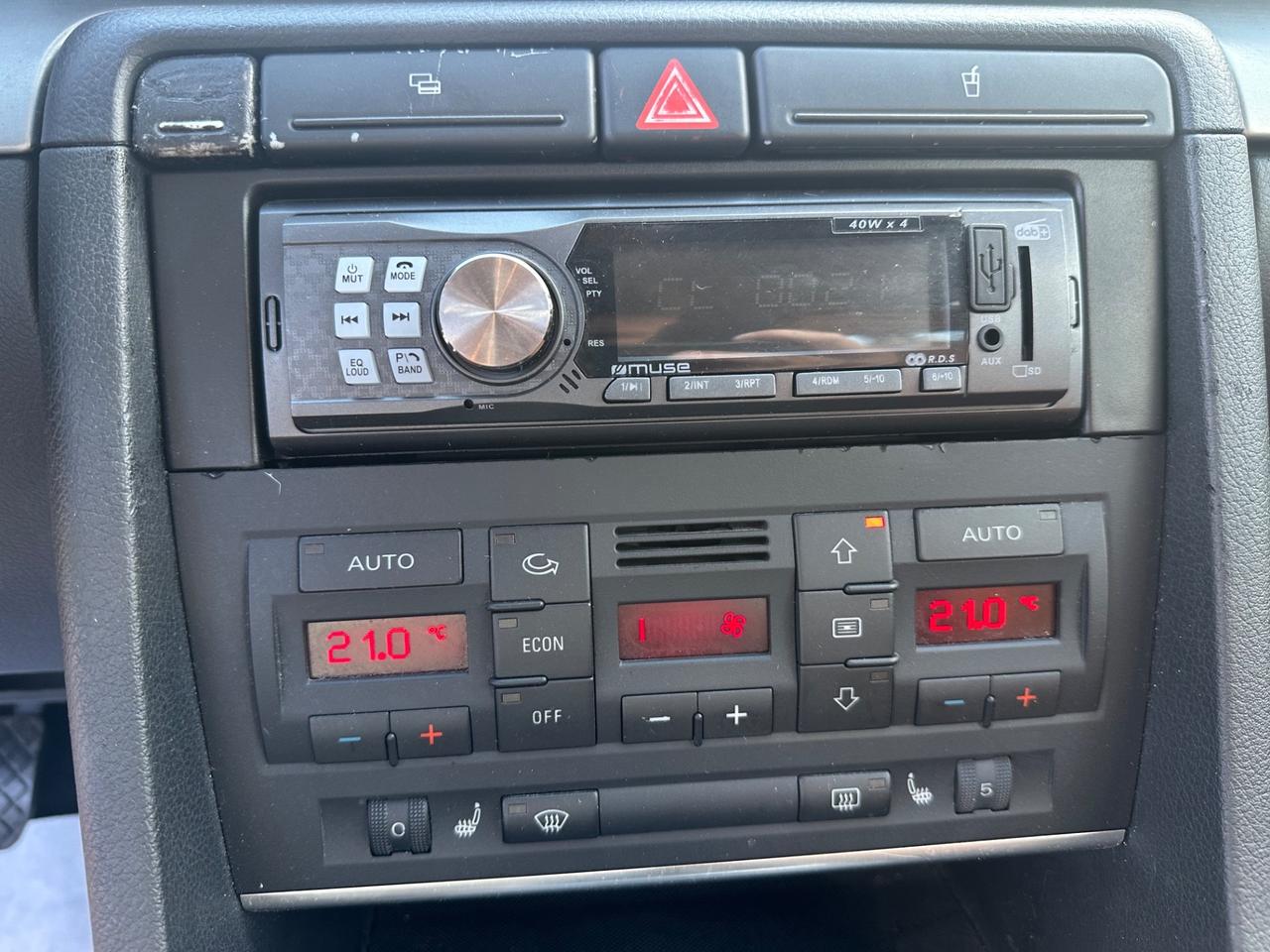 Audi A4 2.0TDI 140CV UNICO PROPRIETARIO
