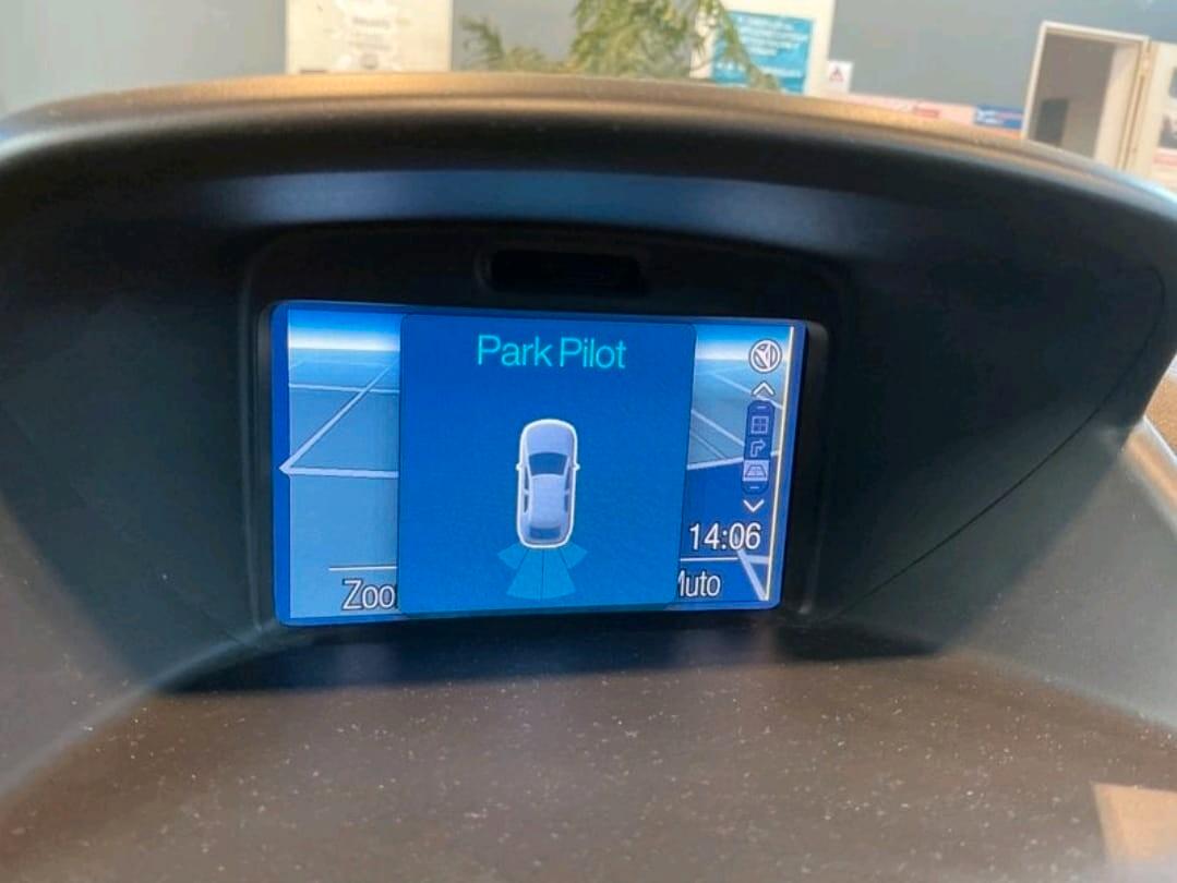 Ford Fiesta 1.5 TDCi 75CV 5 porte Titanium Bluetooth usb navI sens di park led