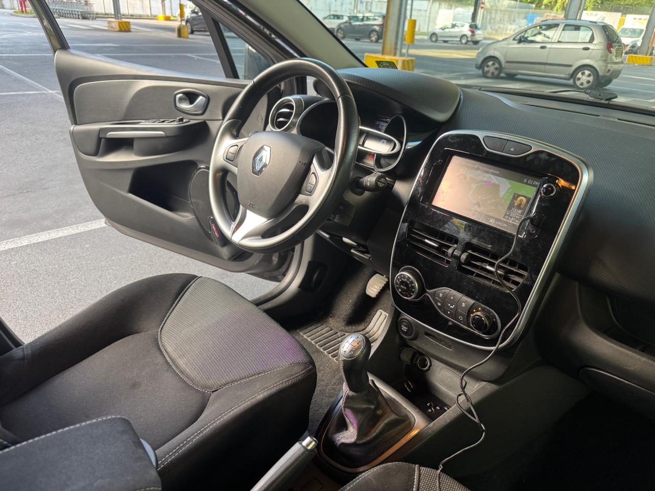 Renault Clio 1.5 dCi 8V 90CV Full optional 2015