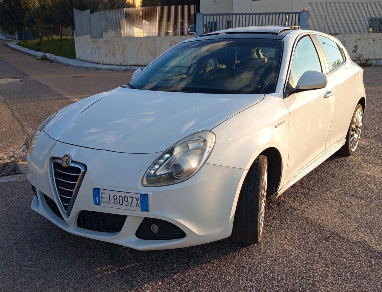 Alfa Romeo Giulietta 2.0 JTDm-2 140 CV Distinctive