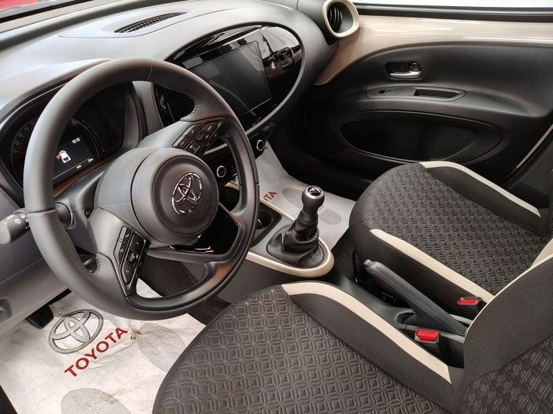 Toyota Aygo X Aygo X 1.0 VVT-i 72 CV 5 porte Trend
