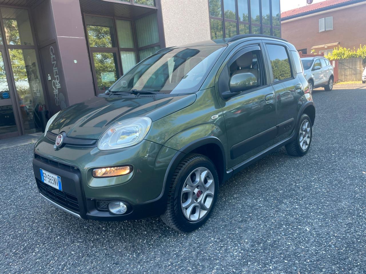 Fiat Panda 1.3 MJT 16V DPF 4x4 Climbing