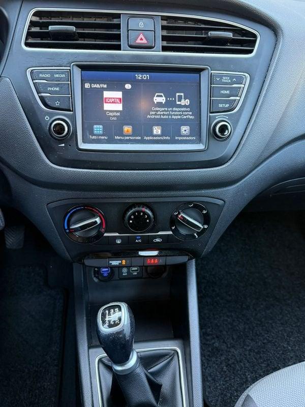 Hyundai i20 1.2 MPI 75cv Connect Line