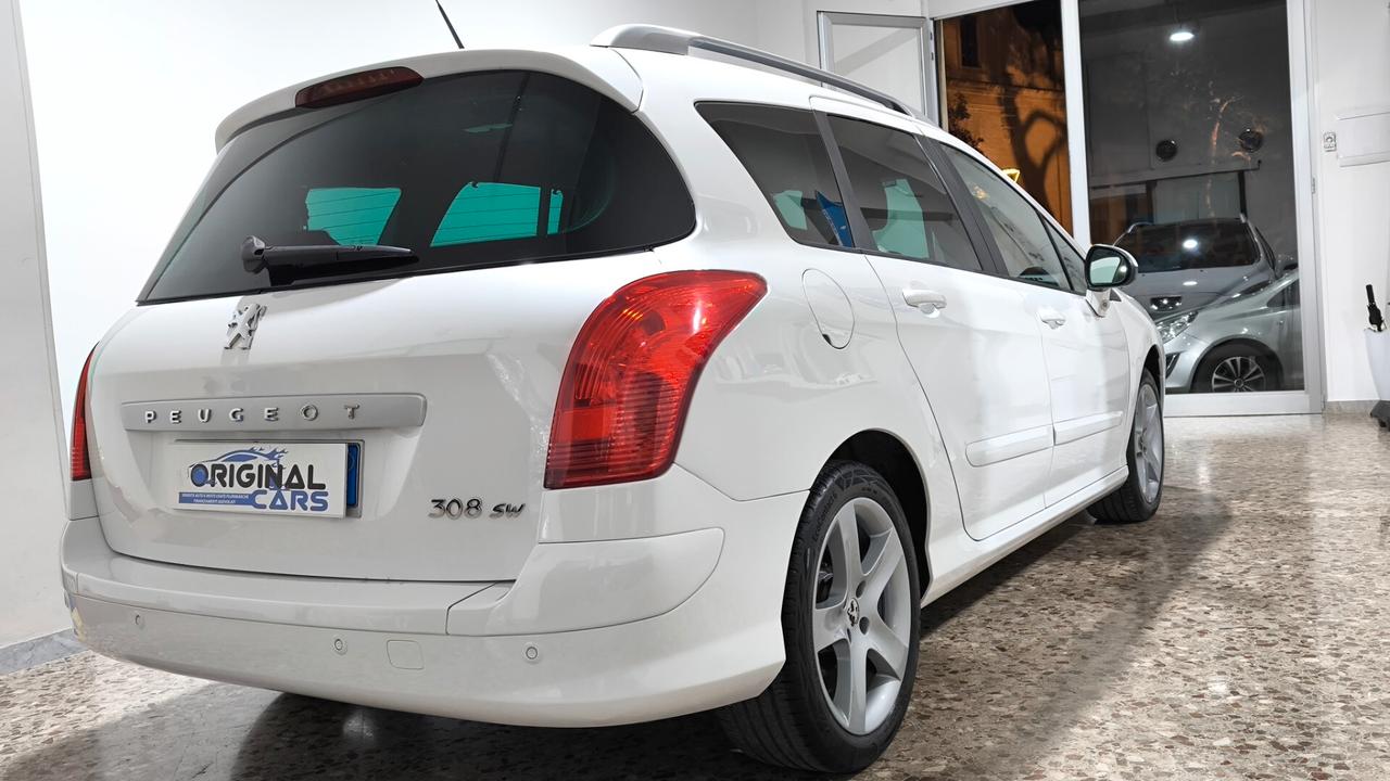 Peugeot 308 1.6 HDi 110CV SW Ciel Féline