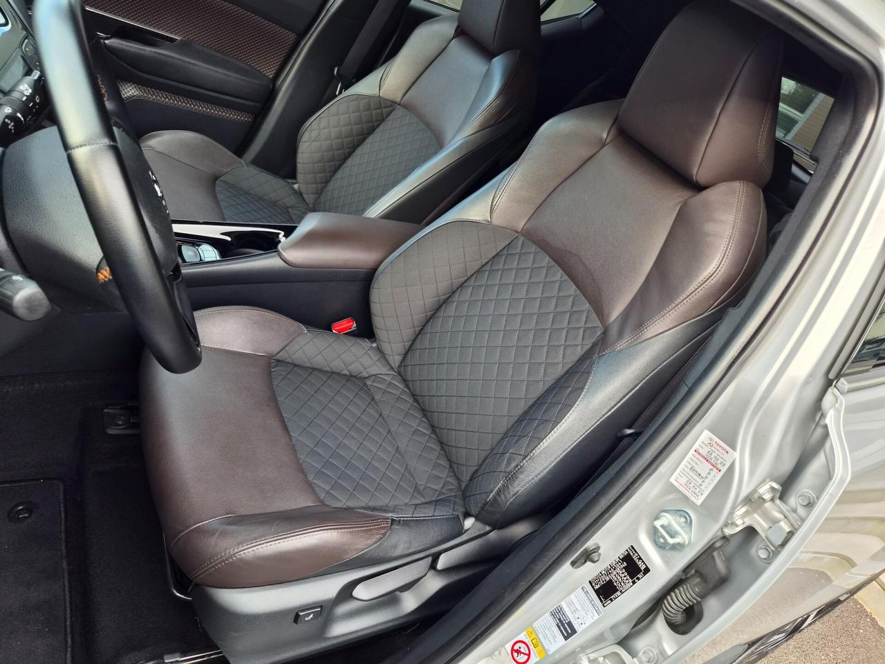 Toyota C-HR 1.8 Hybrid E-CVT Lounge
