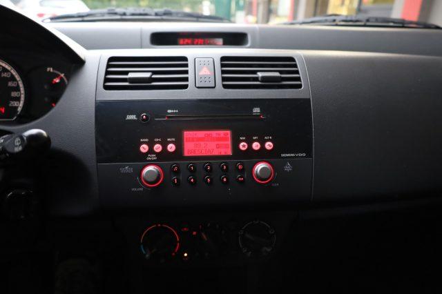 SUZUKI Swift 1.3i 5 Porte Ideale per NEOPATENTATI