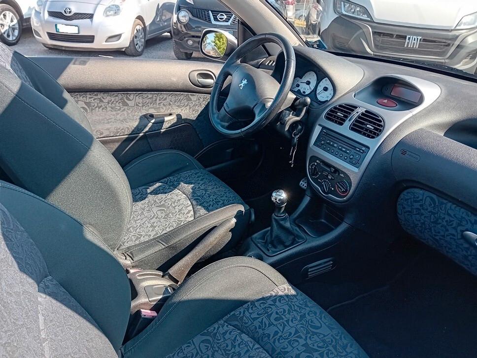 Peugeot 206 1.6 16V CC