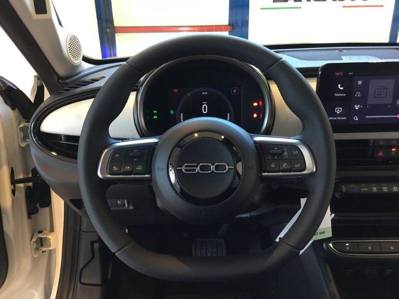 FIAT 600 600 1.2 hybrid POP 110cv