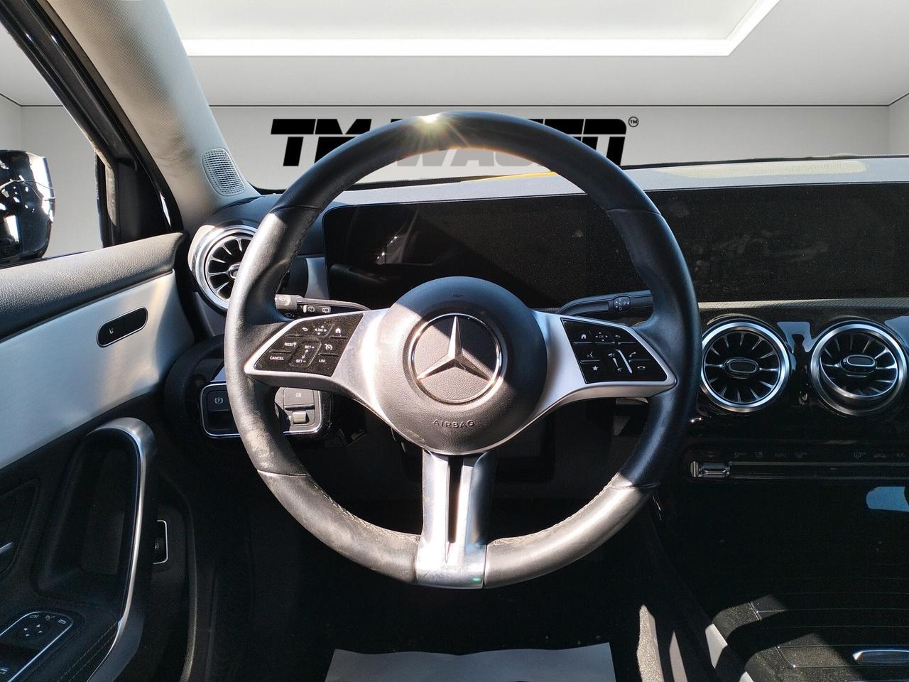 Mercedes-benz A 250 * SINISTRATA * PER OPERATORI DEL SETTORE *