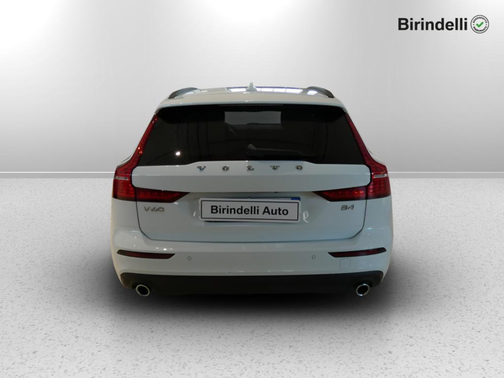 VOLVO V60 (2018-->) - V60 B4 (d) Geartronic Momentum Business