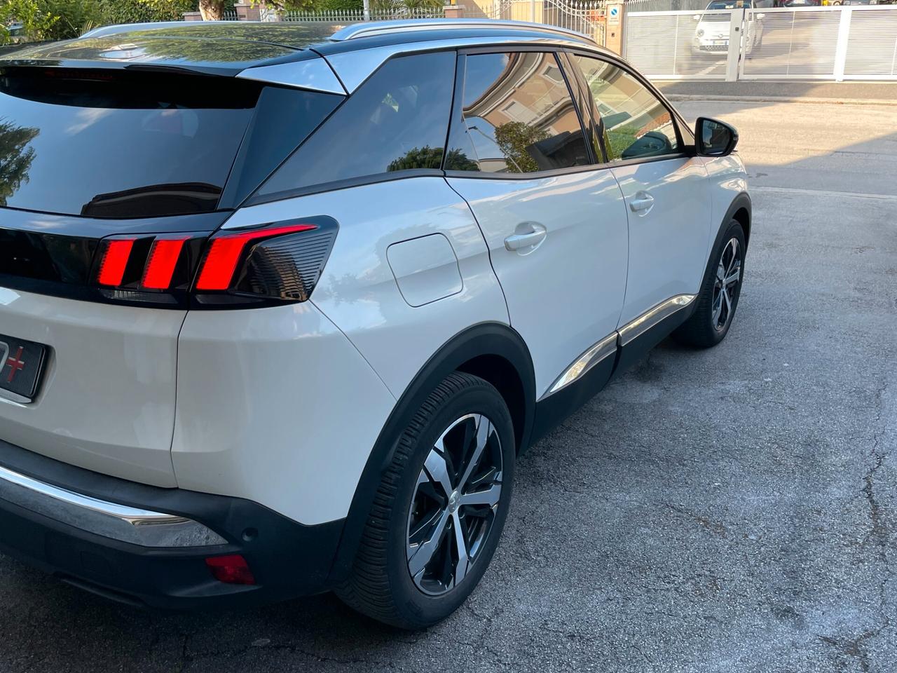Peugeot 3008 BlueHDi 120 S&S Allure