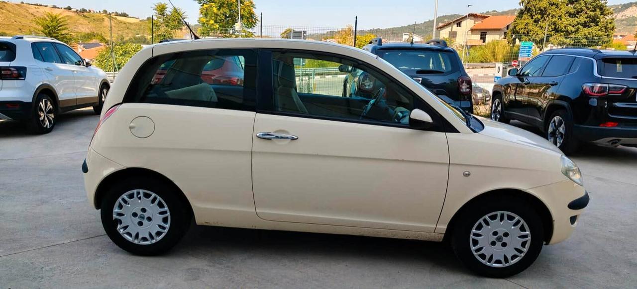 Lancia Ypsilon 1.2
