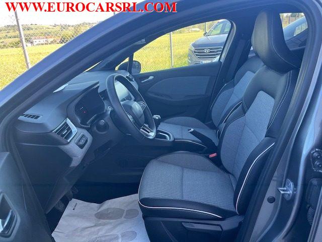 RENAULT Clio TCe 90 CV 5 porte Techno