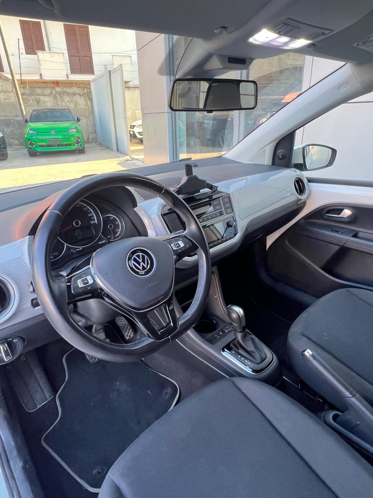 Volkswagen e-up! 83 CV