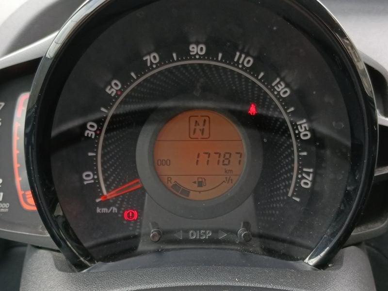 Toyota Aygo 1.0 VVT-i x-play MMT