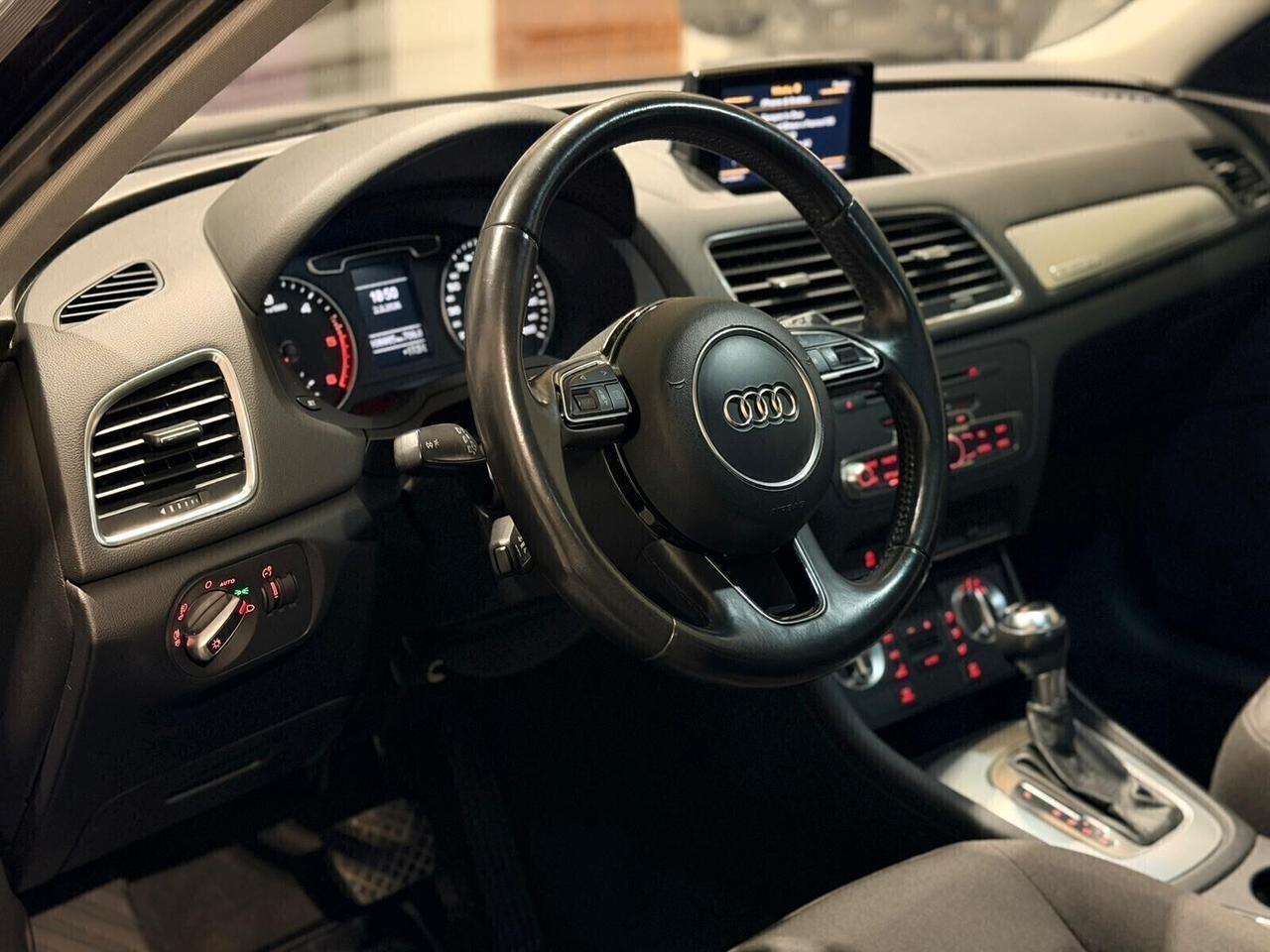 Audi Q3 2.0 TDI 177 CV quattro S tronic Line Edition